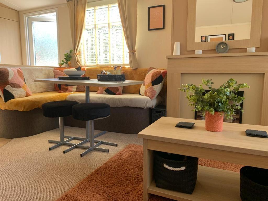 Tyn Llan Villa Llanddeusant  Kültér fotó